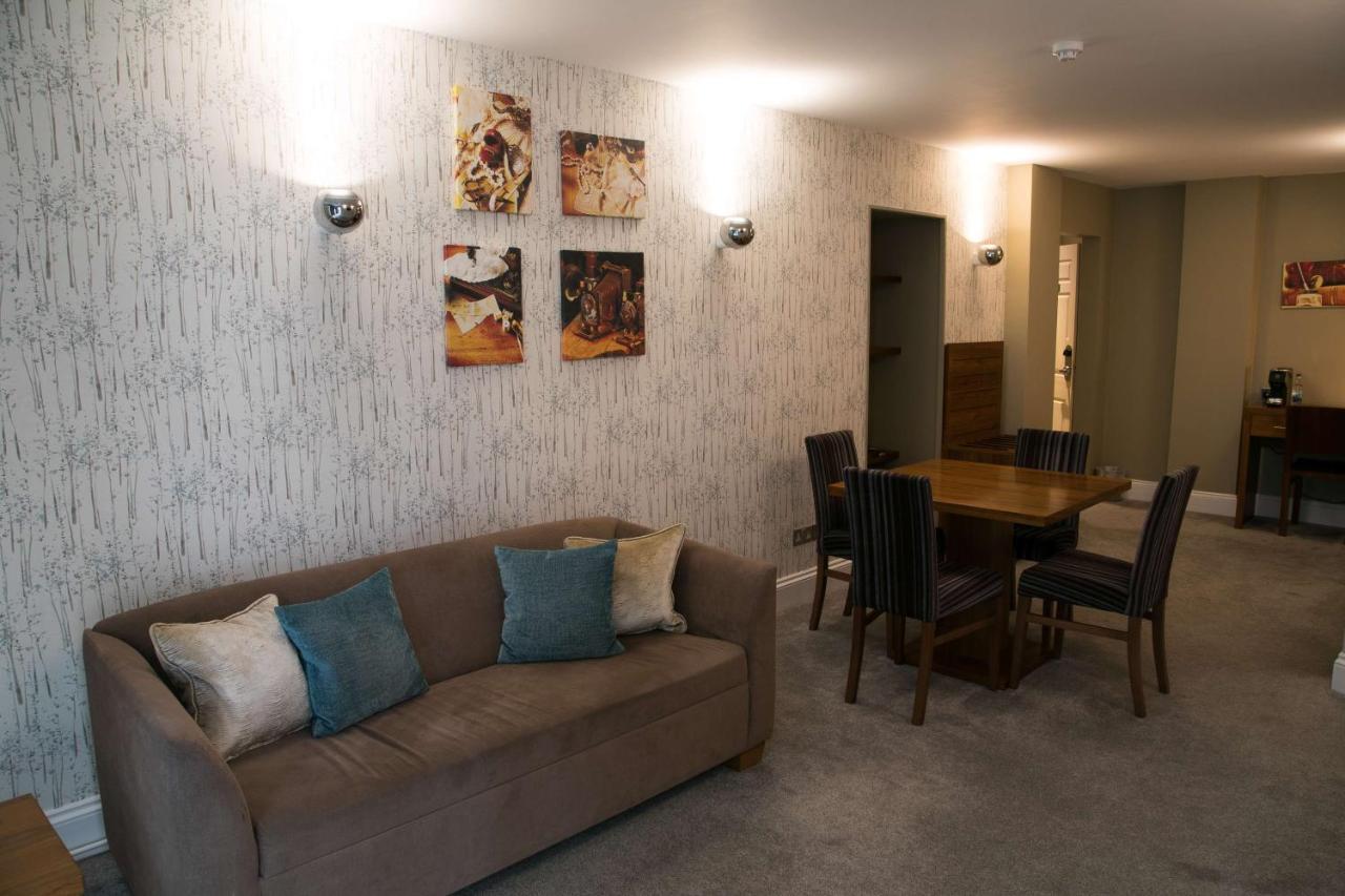 מידסומר נורטון Best Western Plus Centurion Hotel מראה חיצוני תמונה