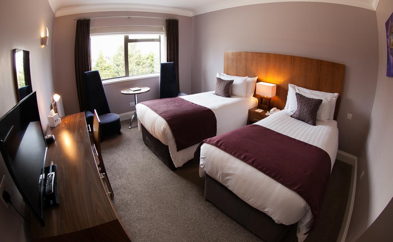 מידסומר נורטון Best Western Plus Centurion Hotel מראה חיצוני תמונה